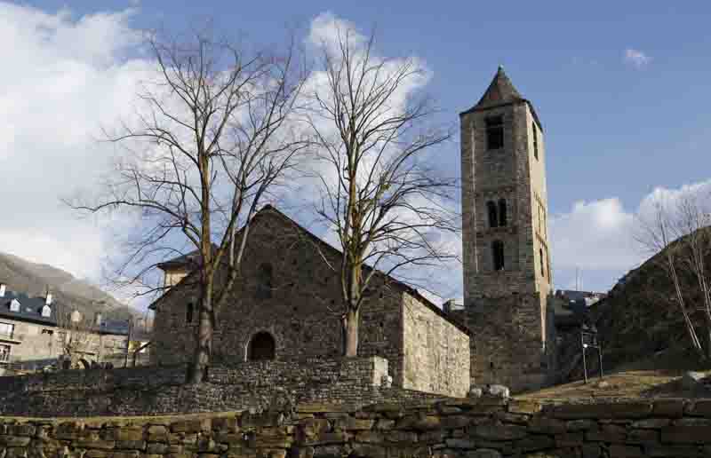 Lleida - Boí - iglesia de Sant Joan de Boí 02.jpg